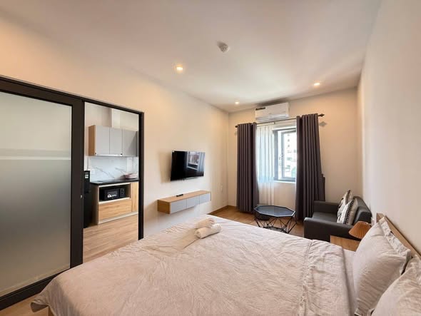 Nguyen Thien Ke Street, Son Tra Area