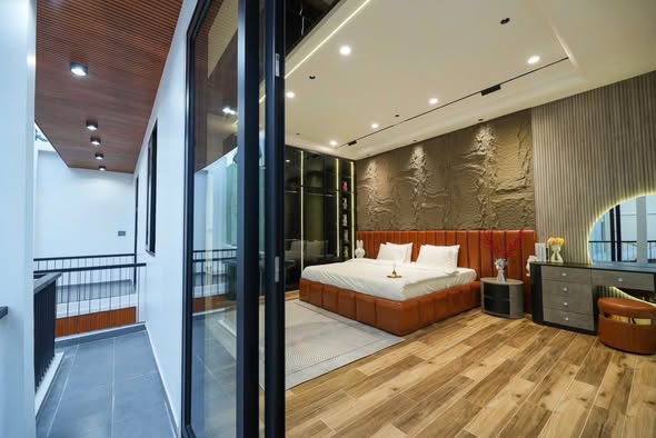 Lê Duẩn, Trung Tâm Thành Phố Đà Nẵng