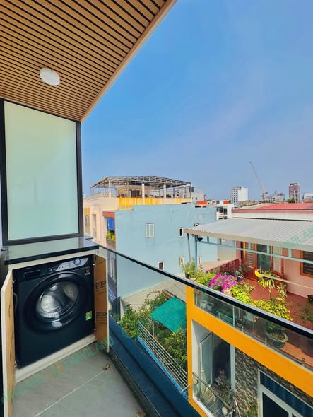 Vo Nguyen Giap Street