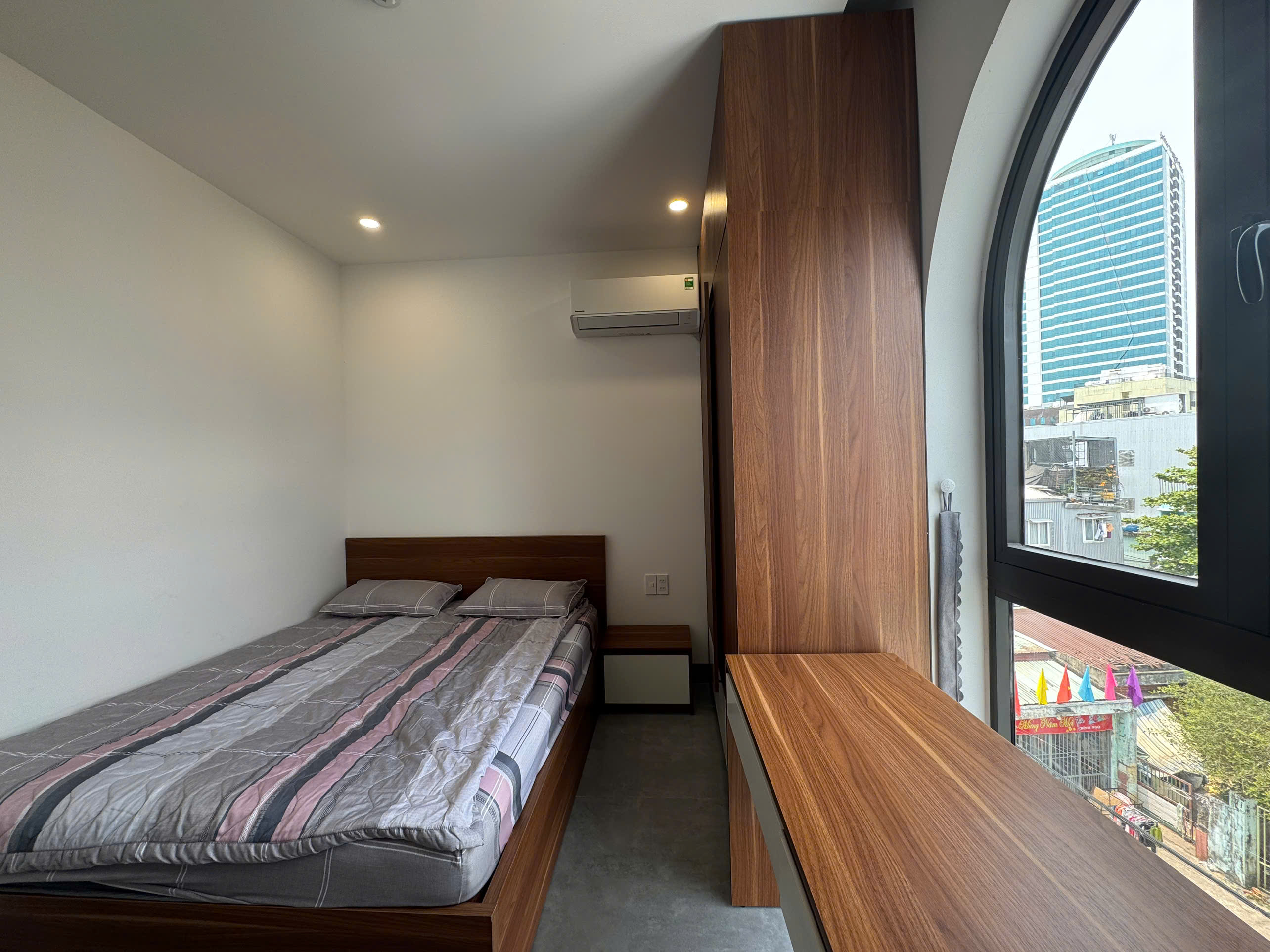 Nguyễn Công Trứ Street, Sơn Trà District, Da Nang City