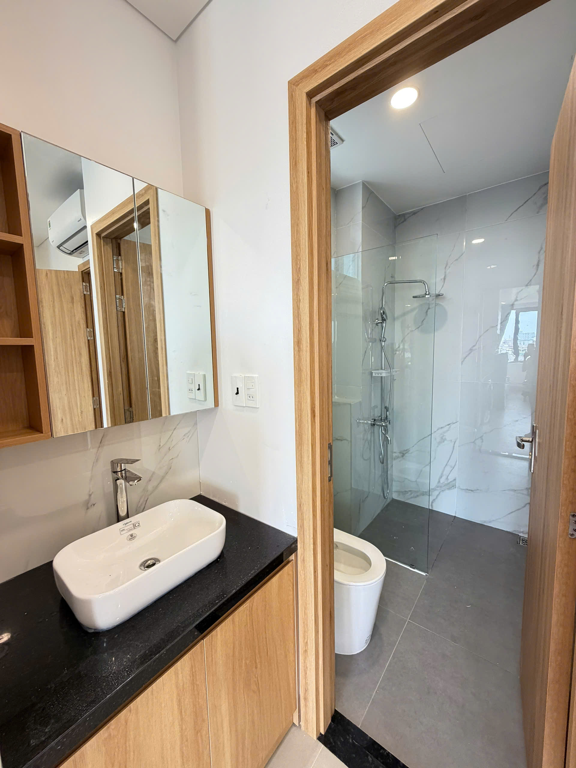 Bà Huyện Thanh Quan street, Ngũ Hành Sơn district, Da Nang city