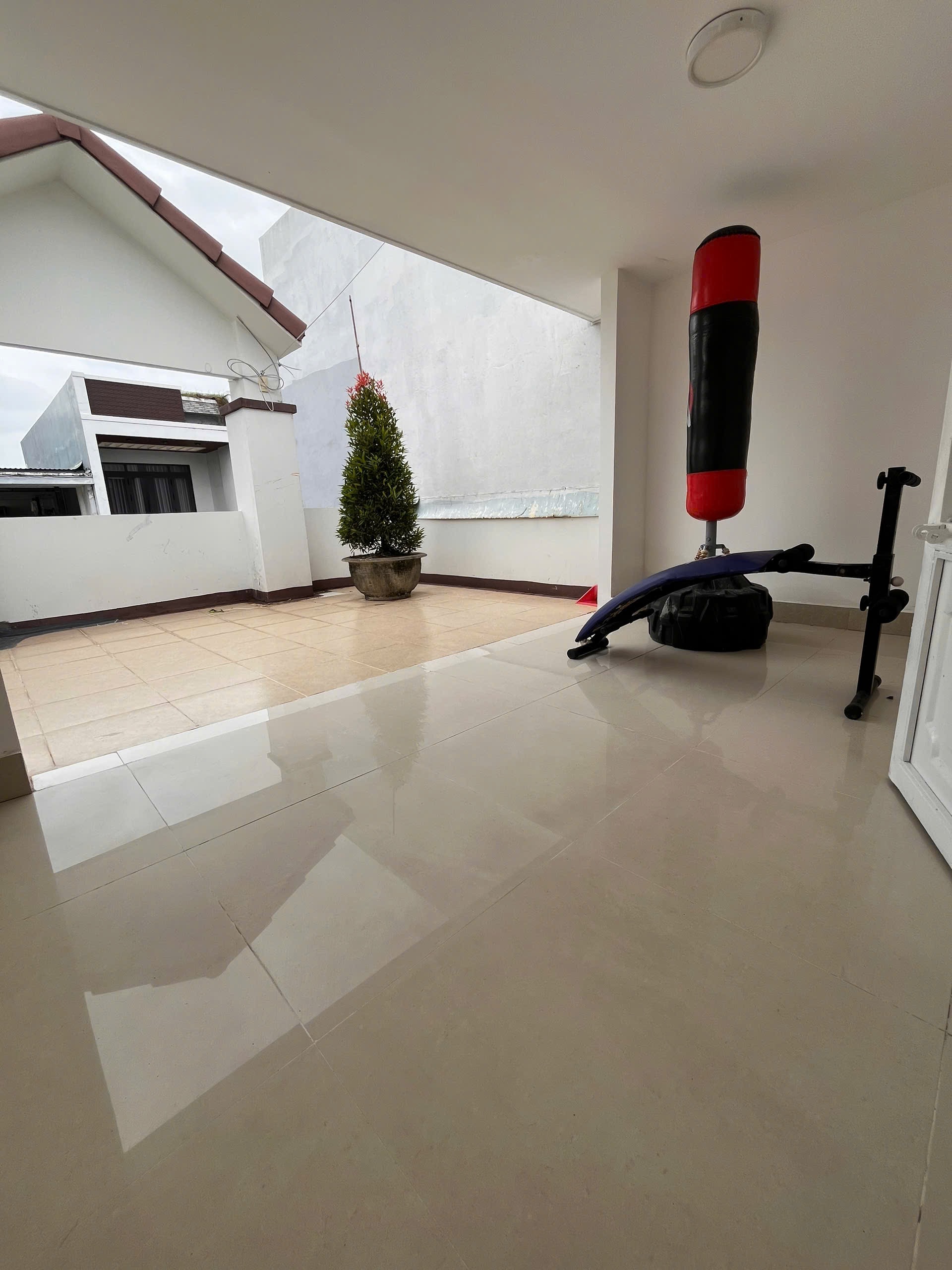 Đường Mỹ Đa Đông 5 , Phườnd Ngũ Hành Sơn